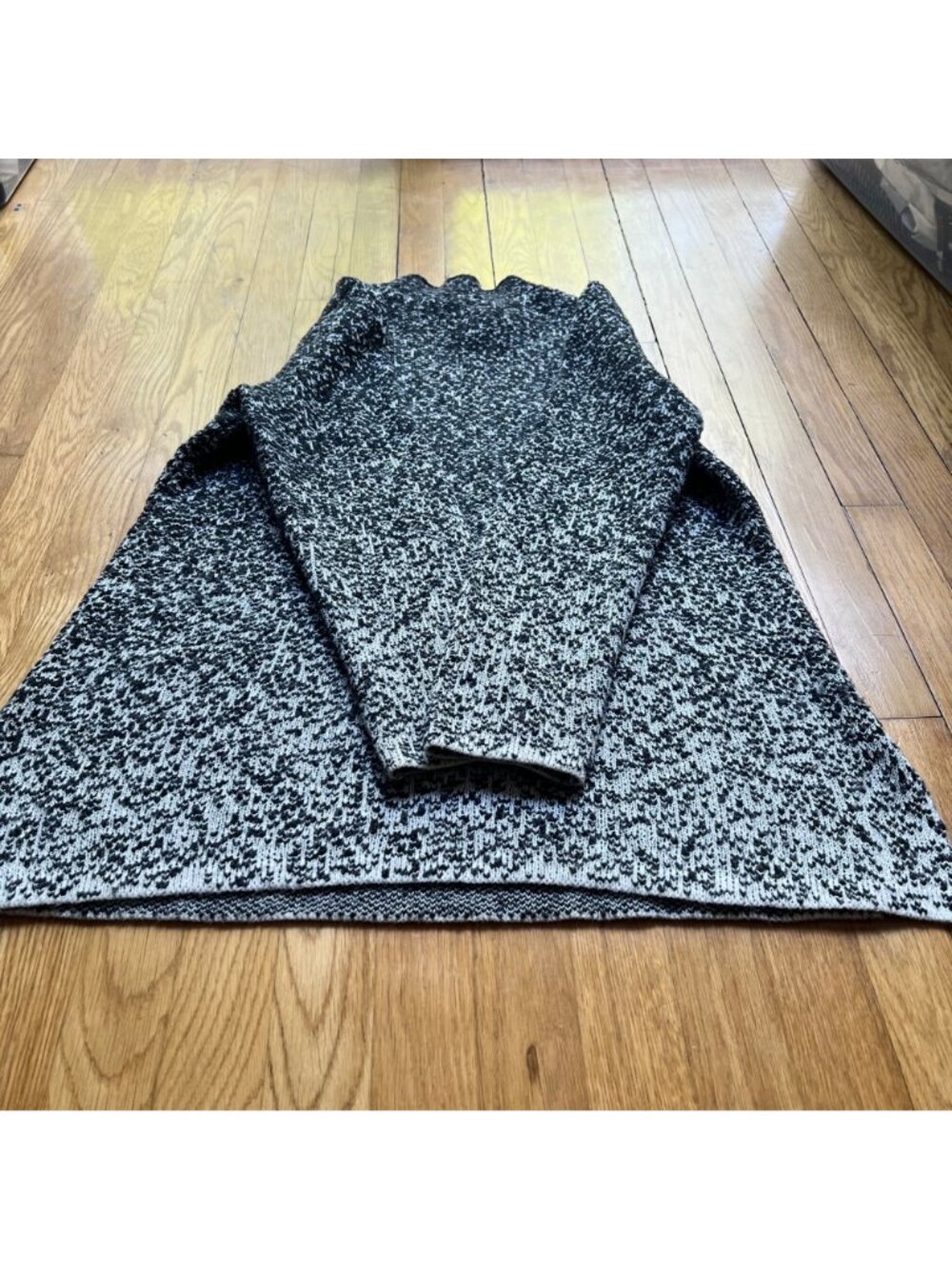 J. Jill Pure Jill Size M Gray Black Gradient Ombre Knit Mock Neck Tunic Sweater - Picture 14 of 16